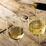 Køb Chardonnay hvidvin til din vinhylde: En guide til de bedste valg