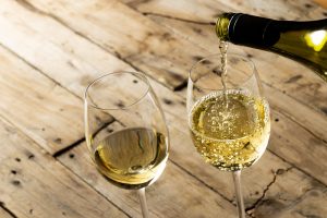 Read more about the article Køb Chardonnay hvidvin til din vinhylde: En guide til de bedste valg